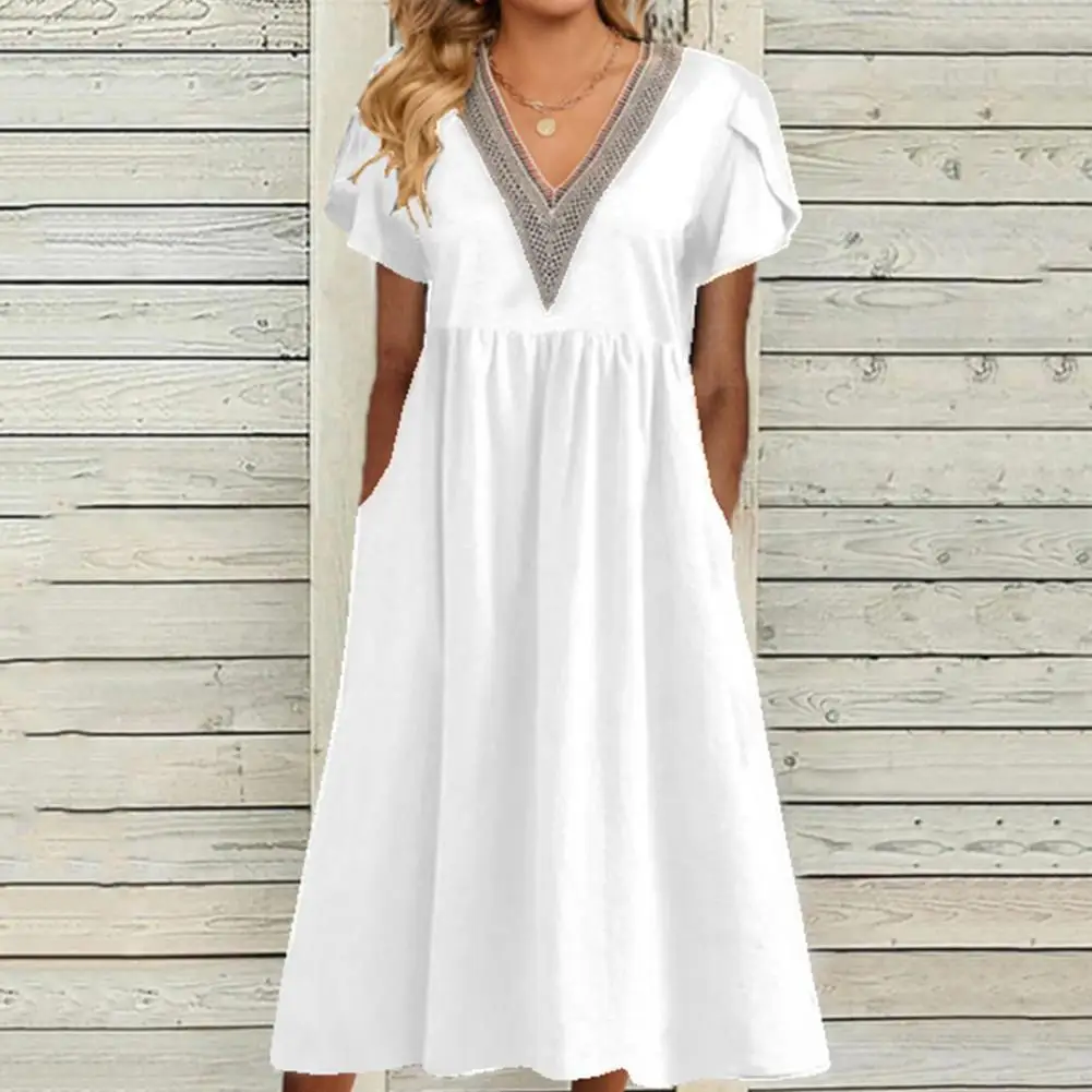 

Ladies Dress Double Pocket Short Sleeve Hollowed V-neck Pleated Beachwear A-Line Large Hem Summer Dress Dating Wear