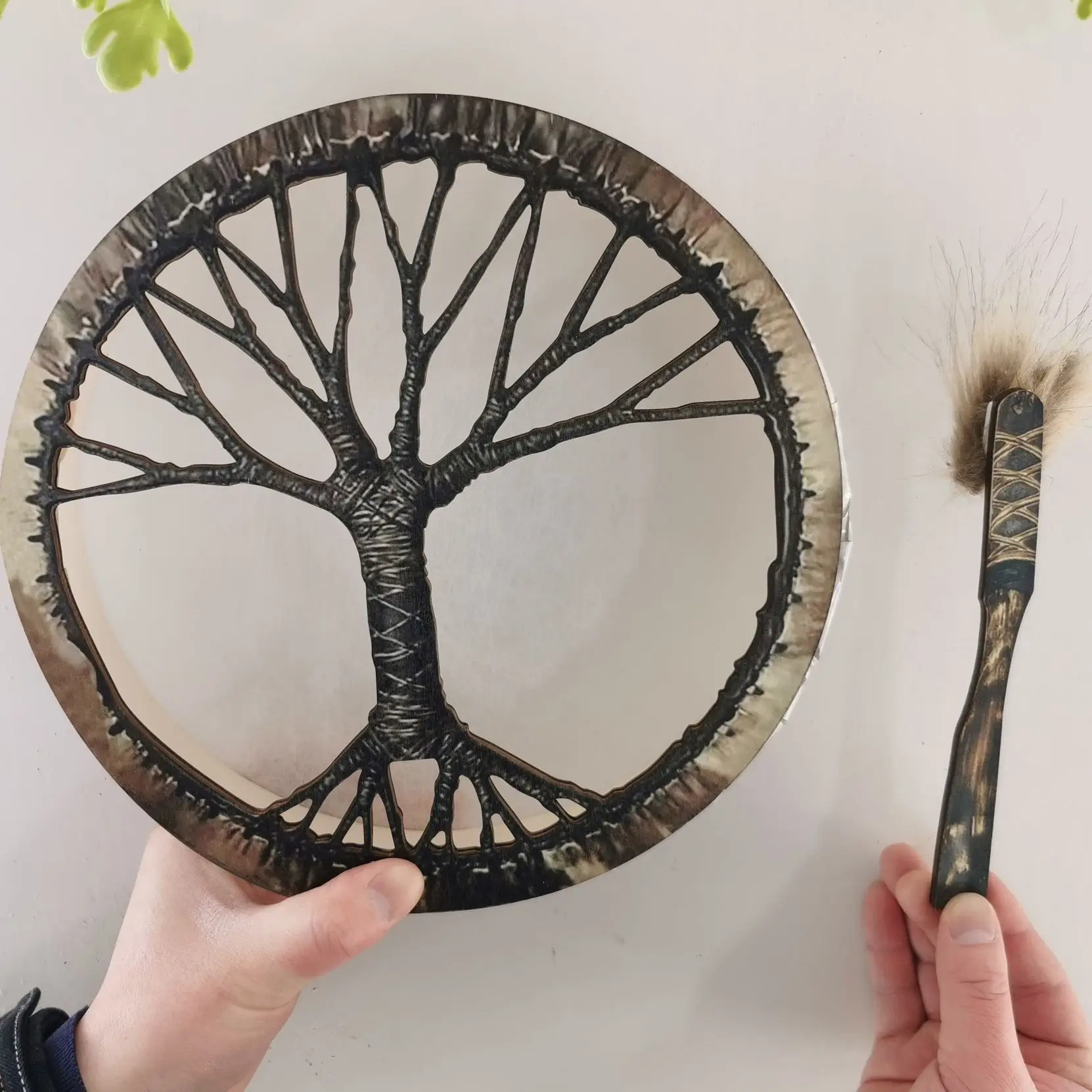 

Shaman Drum "tree of Life" Decoration Design Handmade Siberian Drum Spirit Music Drums Spirit Music with Drumstick Home Ornament