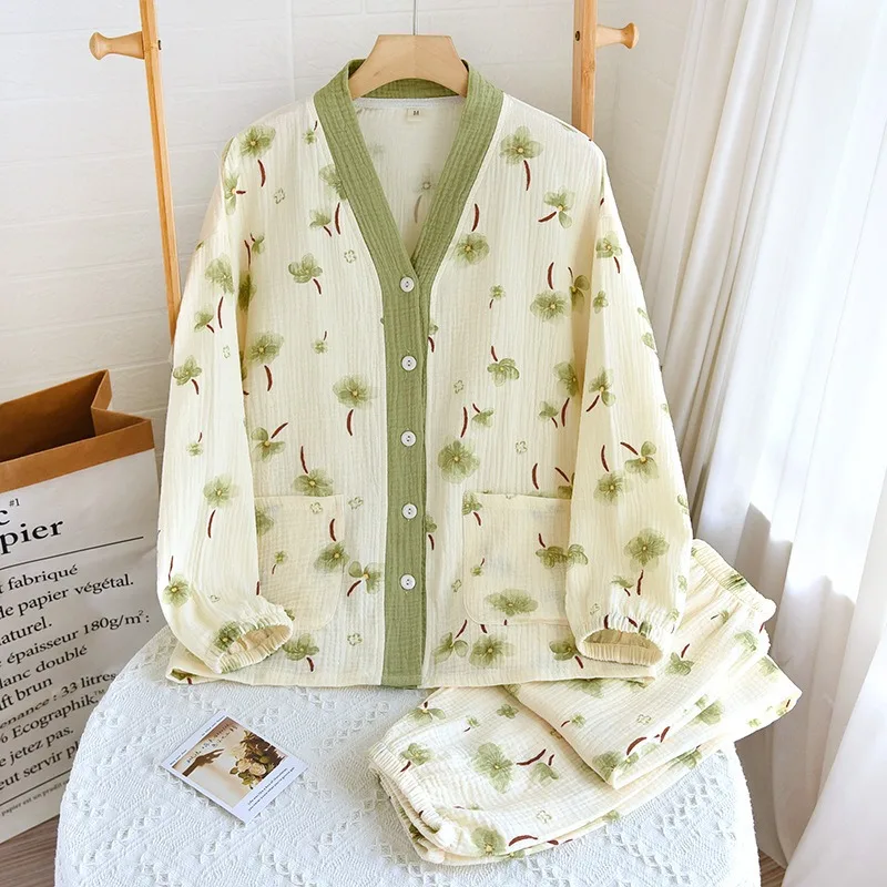 

Home Suit Korean Sleepwear V-neck Crepe Cotton Pajamas Women Spring Pijama Pyjamas Cardigan Green Flower 2 Piece Set Nightwear