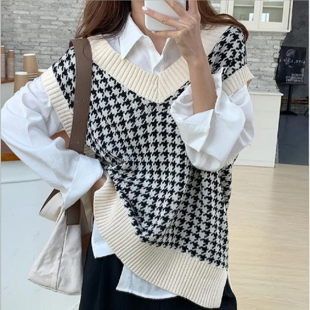 

Ladies Oversized Houndstooth Knitted Vest Sweater Women Pullover Sleeveless Side Vents Female Waistcoat Women Sweater Chic Tops