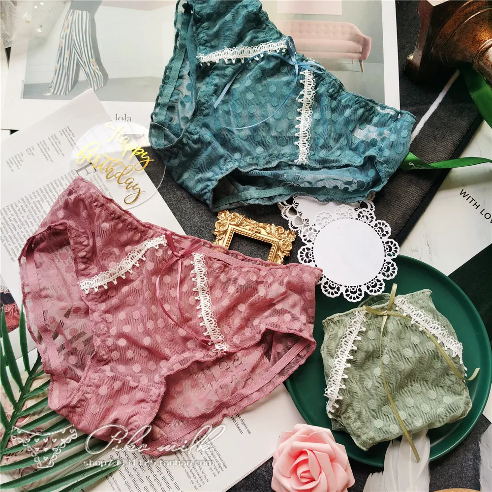 

Womens Panties Female Underpants Girls Briefs Ladies Underwear Lingerie Features Polka Dot Lace Edge Sexy Fashion Retro Cozy