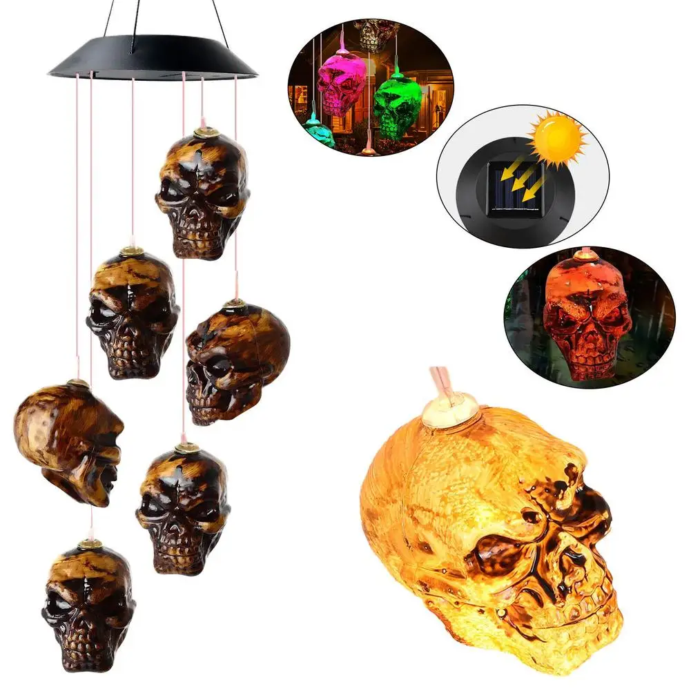 

Светящиеся ветряные колокольчики с черепом на солнечной батарее, меняющие цвет, уличные подвесные светильники на солнечной батарее для декора дома с привидениями