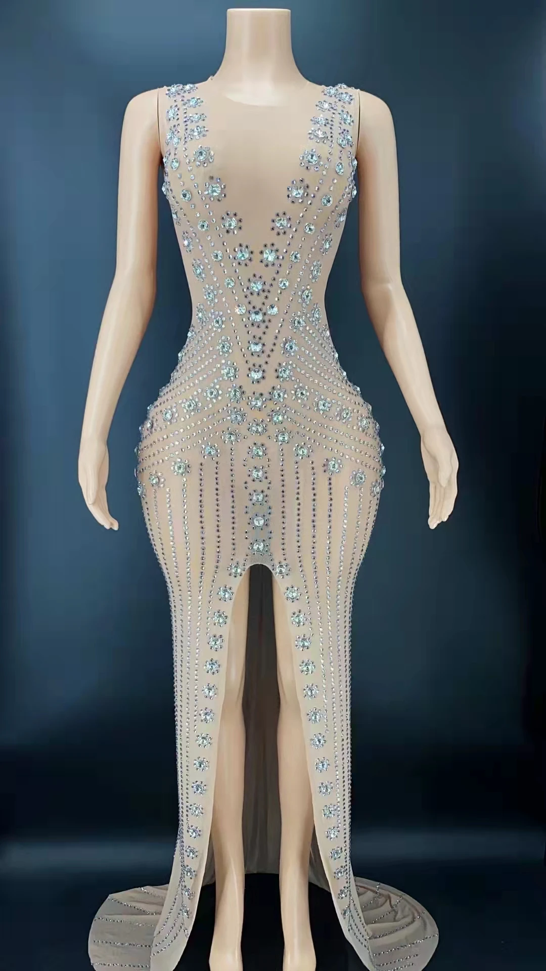 

Sexy Gauze sleeveless white diamond Pearl Intimate Dress Party party exclusive clothing