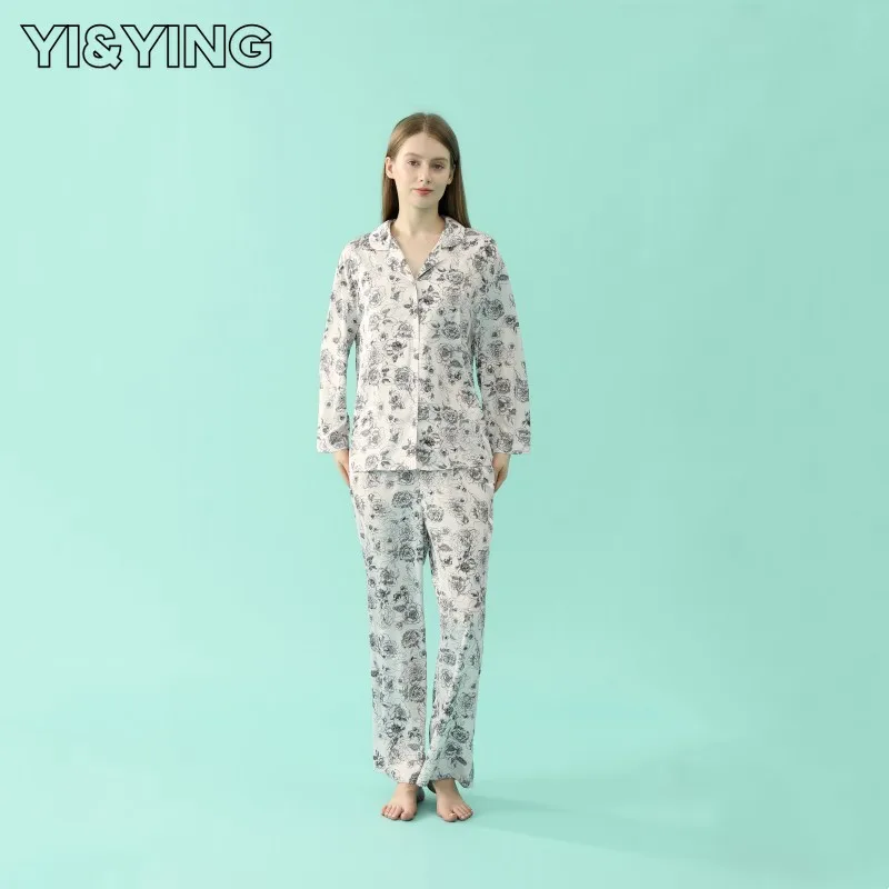 

[YI&YING] Autumn New Ice Silk Cardigan Long Sleeve Women's Pajamas Simple and Casual Advanced Home Fur Set YA2C048