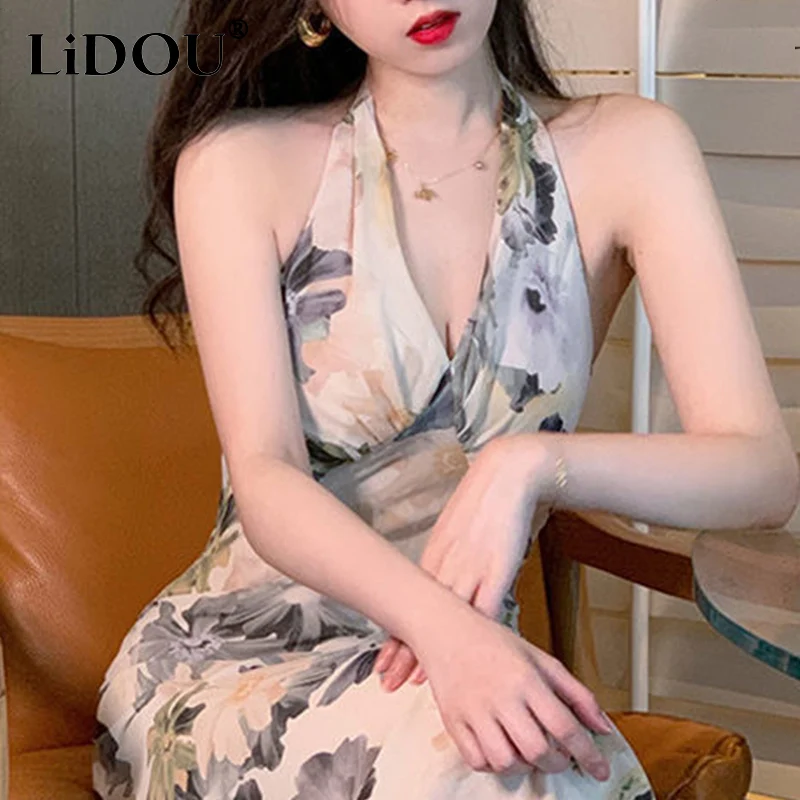 

2022 Summer New Women's Sweet Elegant Vintage Floral Print Halter Chiffon Bodycon Dress V-neck Sexy Backless Tunic Long Dresses