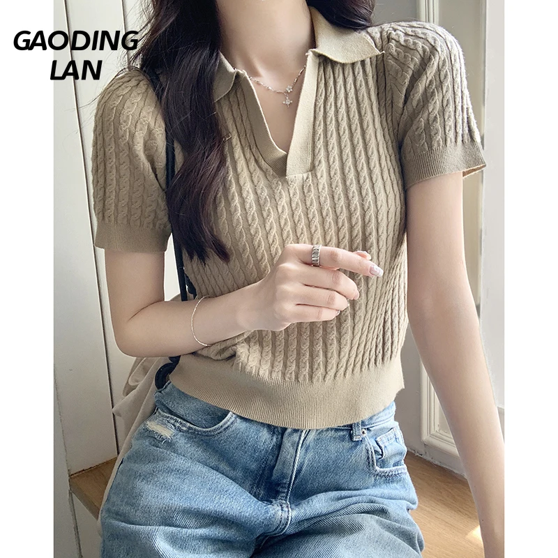 Женская трикотажная футболка с коротким рукавом и воротником-поло