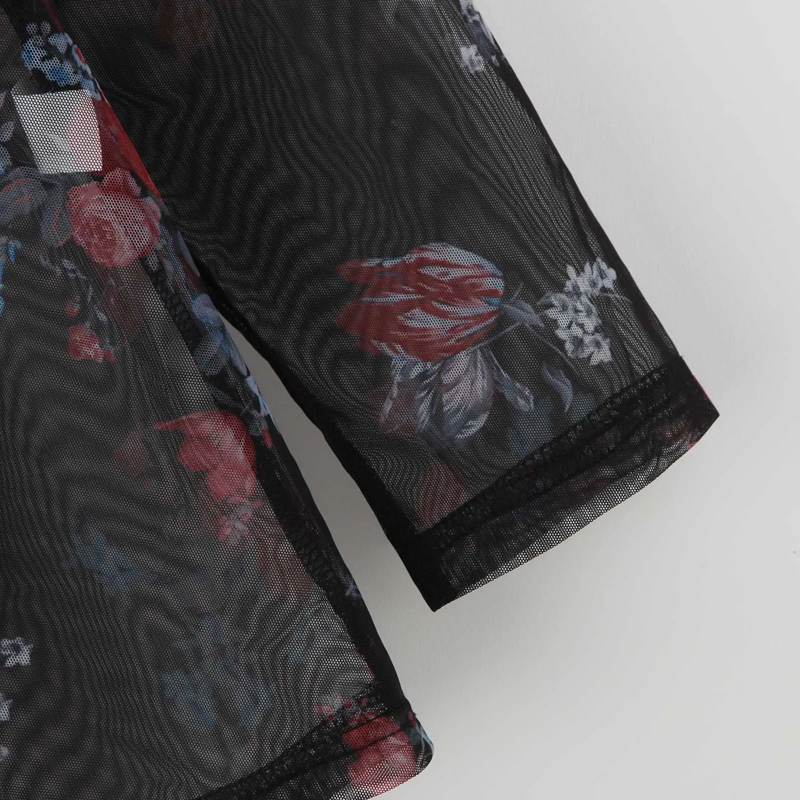 Фото Прозрачная Мужская футболка, черная сетчатая тянущаяся футболка с длинным рукавом и принтом, футболка с цветочным рисунком, элегантная мужская нижняя рубашка №4