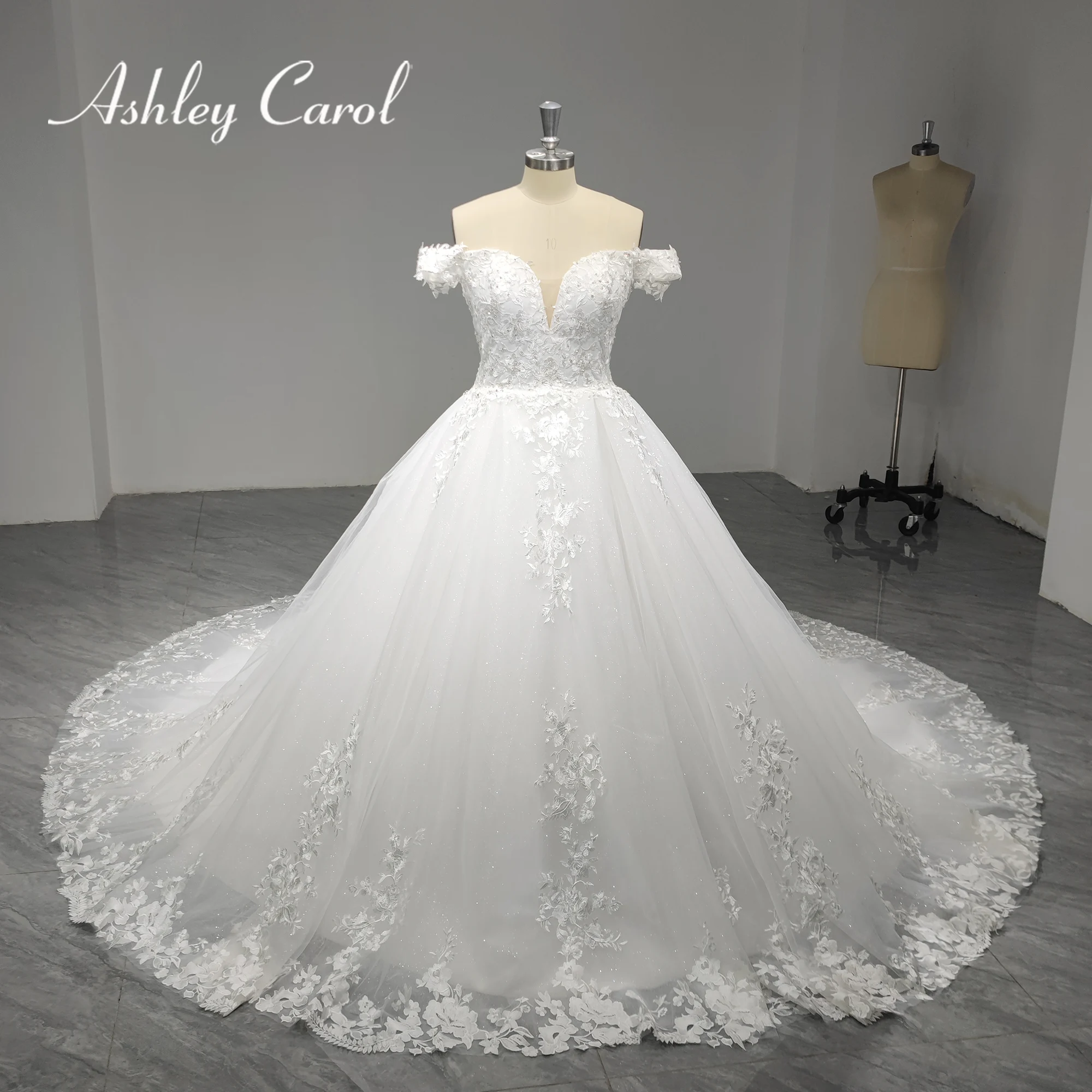 

Ashley Carol Ball Gown Wedding Dress 2023 Crystal Appliques Sweetheart Wedding Gown Real photos New Glamorous Vestidos De Novia