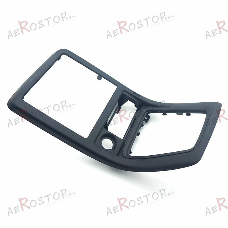 Пластиковая (текстурированная поздней модели) стерео Центральная передача