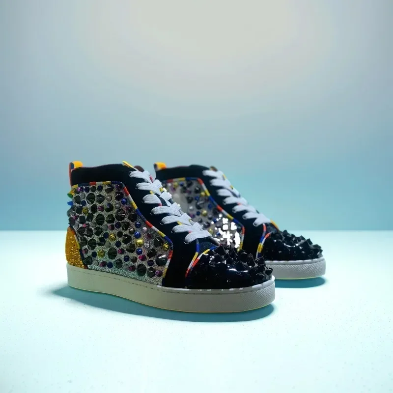 Мужские дизайнерские брендовые кроссовки с высоким берцем и красной подошвой