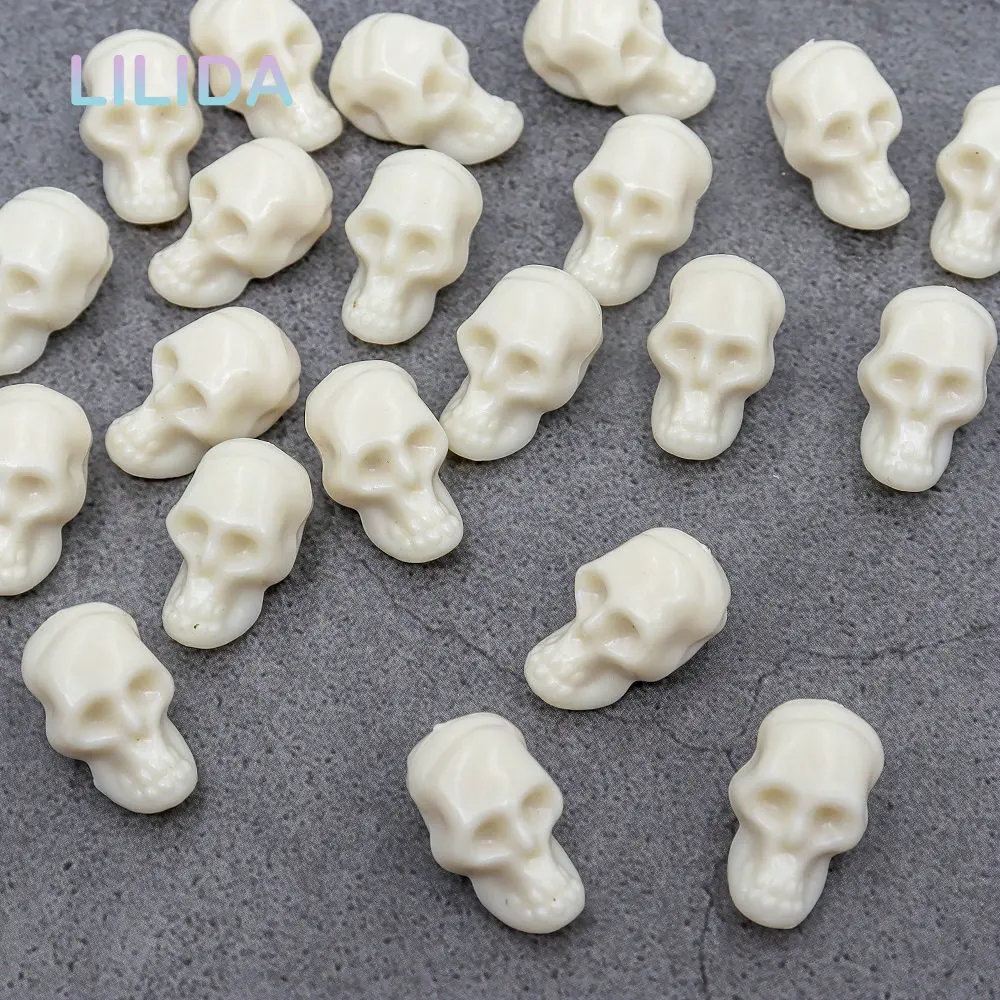 

30Pcs Simulation Skull Model Toys Modern Mini Skeleton Fun Home Decor Crafts Toy Miniatures Model Halloween Party DIY Decoration