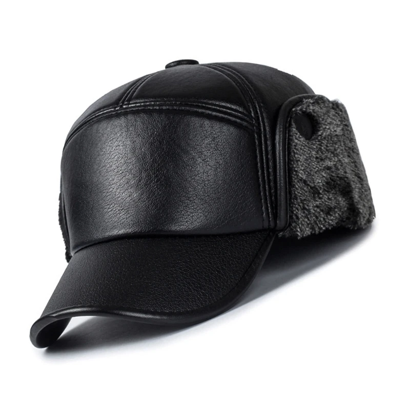 Стильная спортивная шапка для активного отдыха. Теплая в подарок папе дяде и