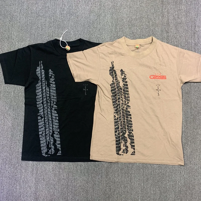 

Travis Scott Cactus Jack Short-sleeved T-shirt High Street Men Women 1:1 TS Hand-painted Graffiti Fun Portrait T-shirt