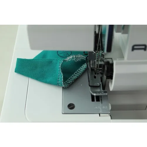 

Acme (Kiwi) 334 - 4 Thread Overlock Sewing Machine Havy Metal Duty