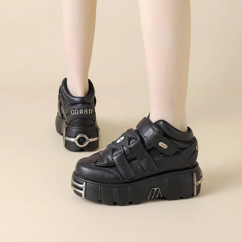 Новинка 2023 года женские черные туфли в стиле панк на высоком каблуке с