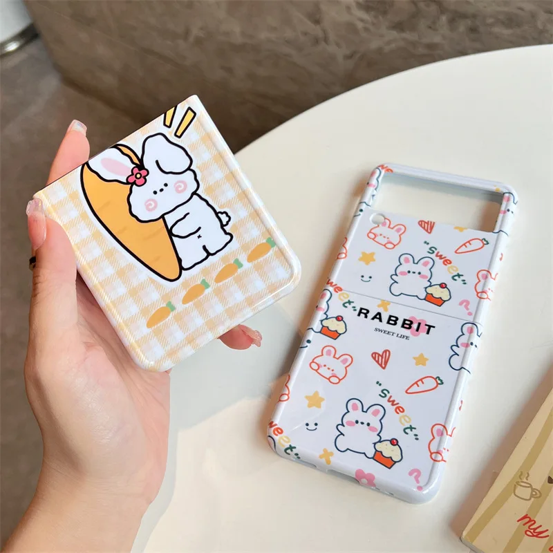 Cartoon Carrot Rabbit Phone Case for Samsung Galaxy Z Flip 4 3 Hard Cover for ZFlip3 Zflip4 Solid Shell Bracket