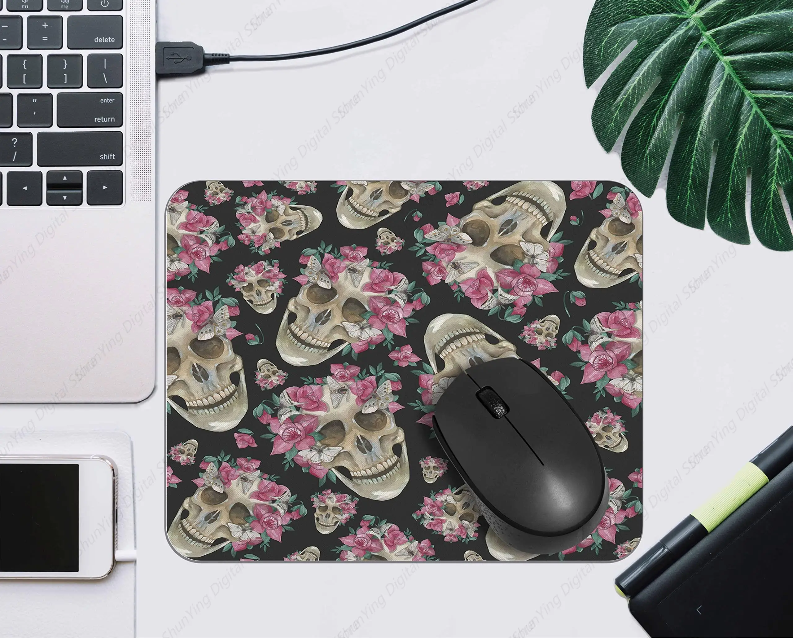 Коврик для мыши в подарок готический розовый цветок череп загадочный