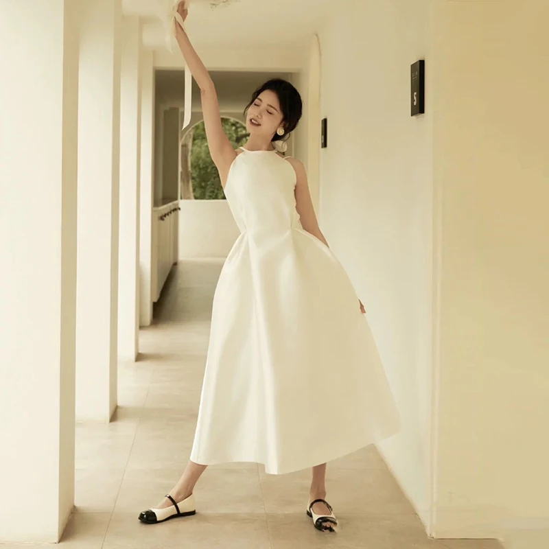 Легкое свадебное платье во французском стиле маленькое простое белое в