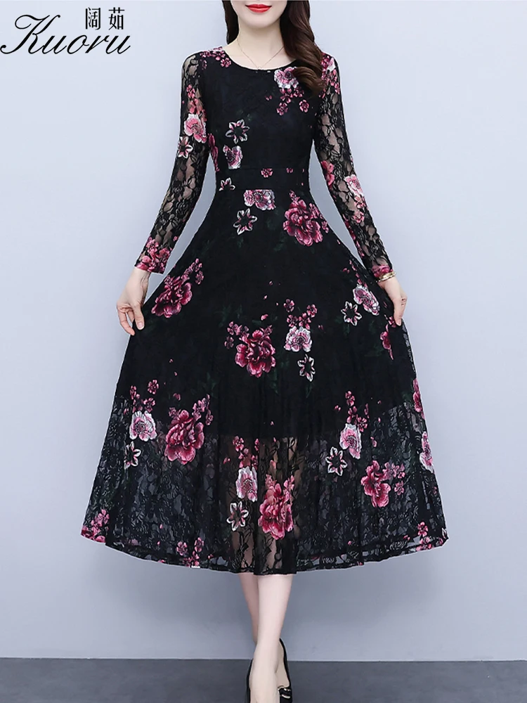 Женское винтажное вечернее платье миди черное кружевное с длинным рукавом