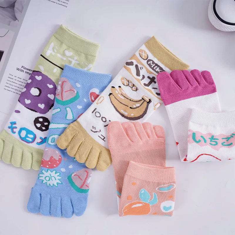 

5 Pair Kawaii Toe Socks Girl Female Cotton Strawberry Fruits Cartoon Breathable Hosiery Japanese Fashion Women's Happy Socks Set