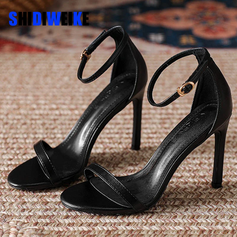 

Женские босоножки на шпильке 6/810 см, с открытым носком и ремешком на щиколотке