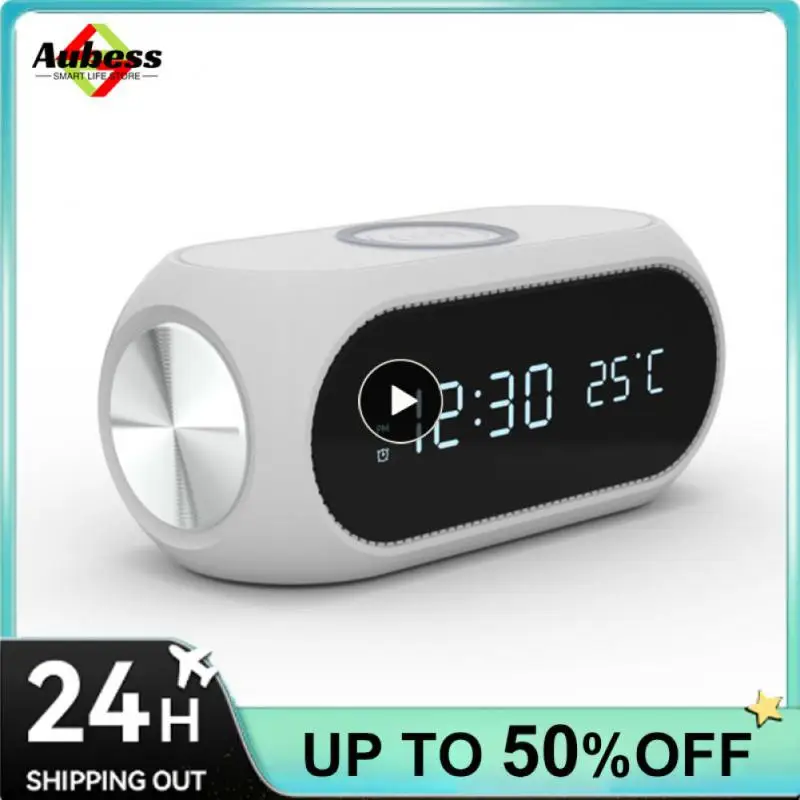 

Portable Station Desktop Clocks Qi Charging Wireless Charger Clock Fast Durable Digital Alarm Clock Chargers 2023 Universal Led