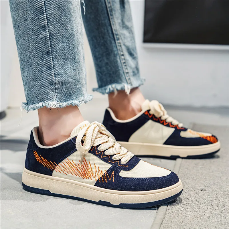 

Canvas Shoes Men Breathable Skateboard Sneakers Hip-Hop Casual Shoes