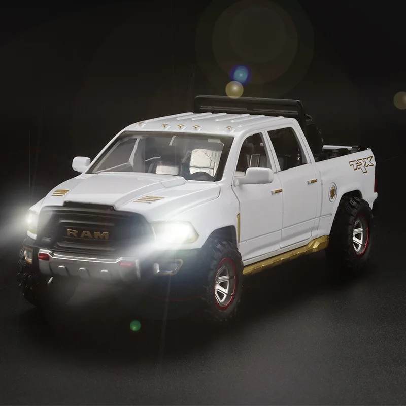 (В коробке) имитация сплава Dodge Ram TRX пикап модель автомобиля с запасными шинами звук светильник контроль мощности игрушки оптом