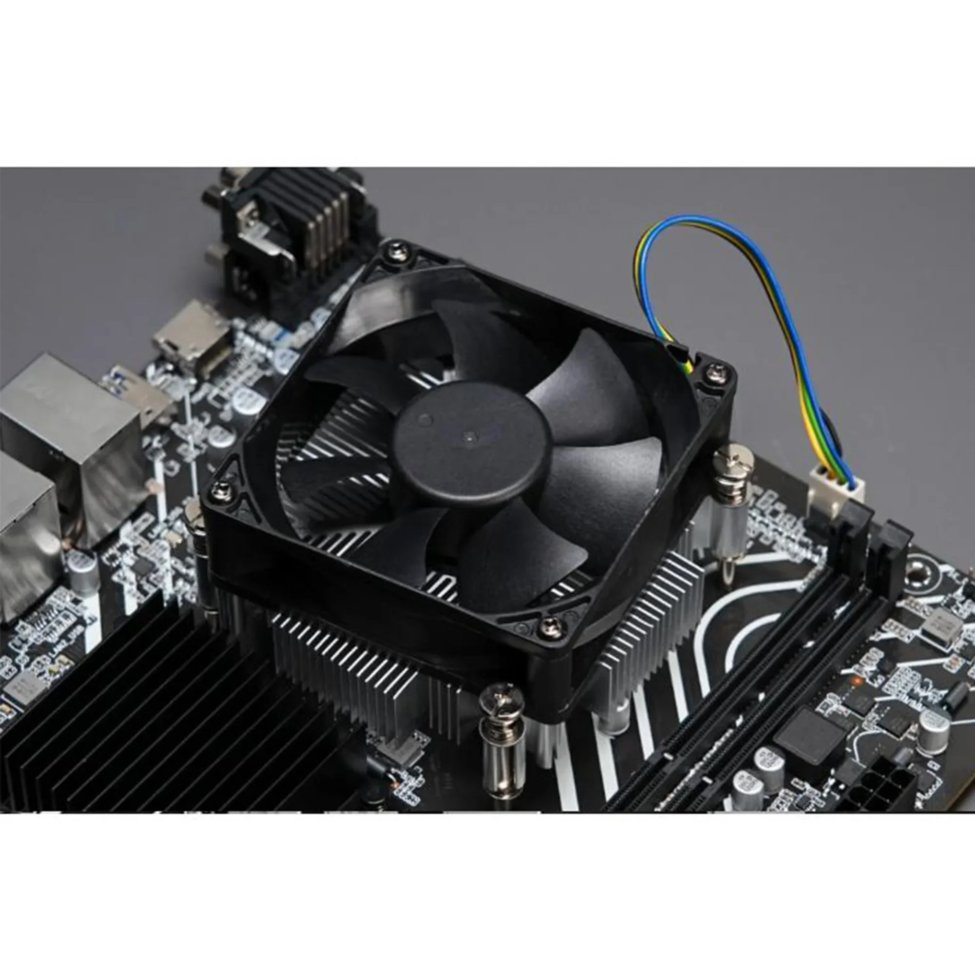 Loongson 3A6000 настольная доска