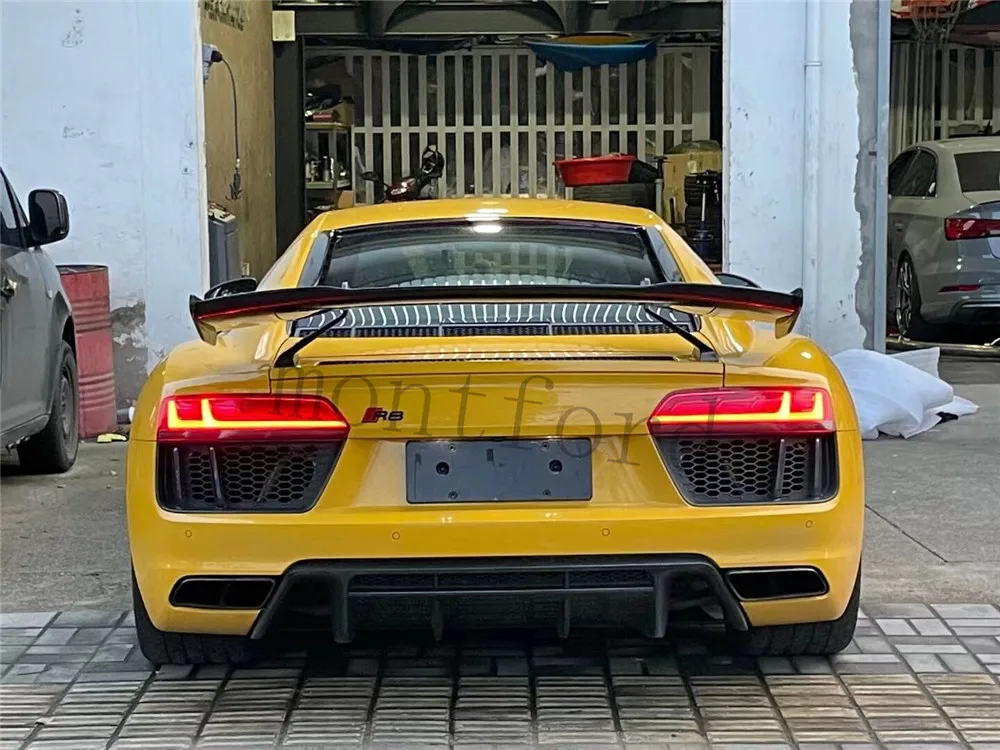 

Car Styling R8 GT Style Carbon Fiber Car Rear Trunk Spoiler Wing for Audi R8 GT Wing 2007 2010 2014 20017 2018 2019 2020 2021+