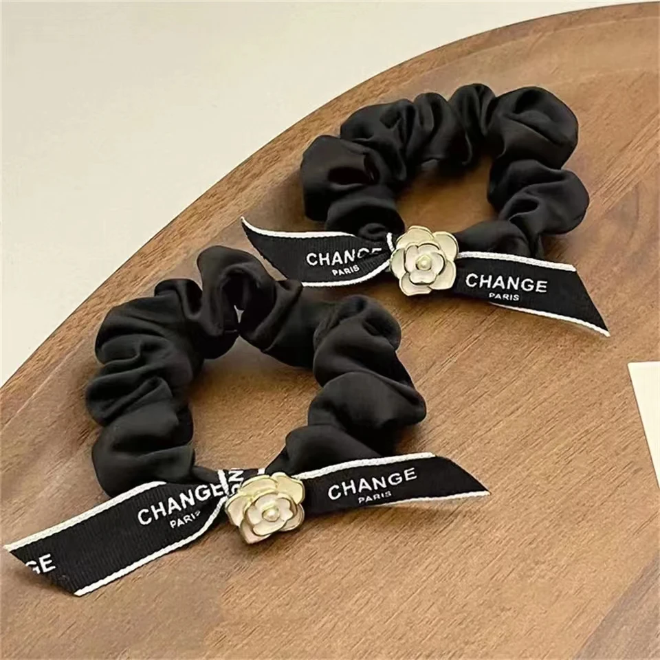 

Elegant Pearl Flower Hair Ties Fashion Korean Style Hairband Scrunchies Girls Ponytail Holder Rubber Band Women Hair Accessories