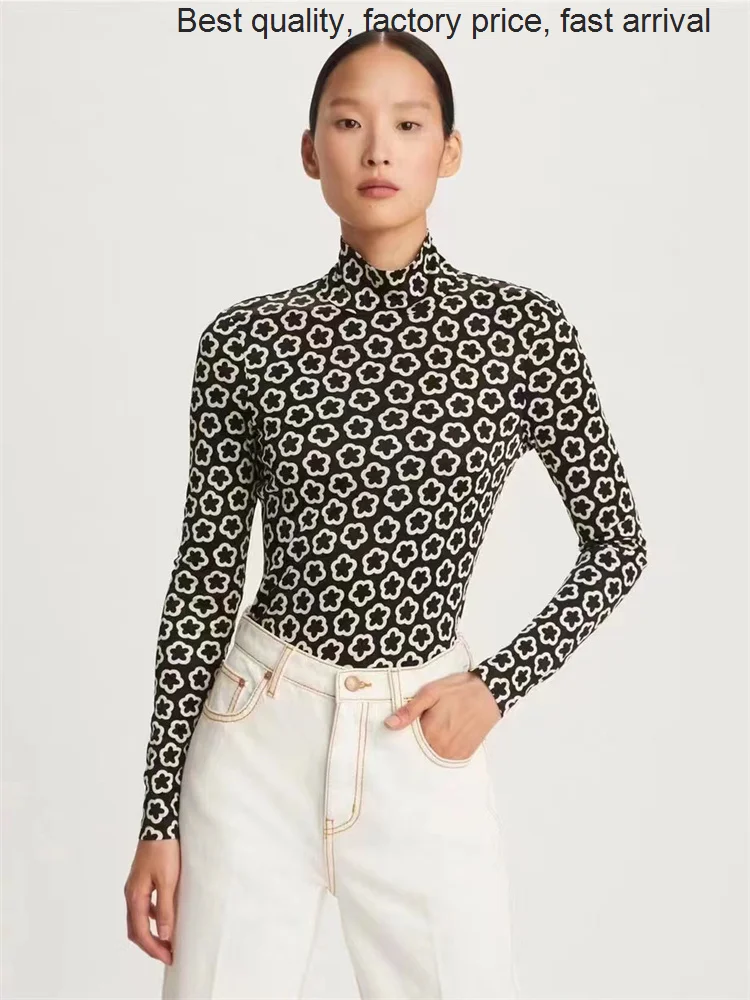 

Качественная Роскошная брендовая Модная рубашка 2023, осенняя новая футболка с воротником-стойкой и принтом, Высокоэластичный Женский пулов...