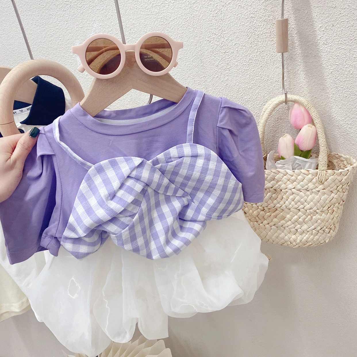 

Summer Girls' Clothing Sets Temperament Plaid suspenders T-shirt +bubble skirt 2Pcs Fashion Baby Kids Children Clothes Suit