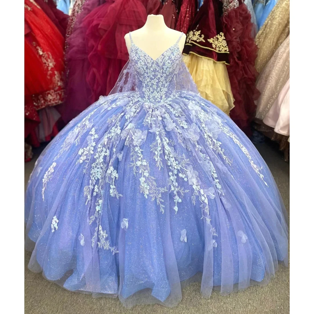 

Sky Blue Cinderella Quinceanera Dresses 2023 Off Shoulder Ball Gown Sweet 16 Dress Beading Appliques Birthday Party Gowns
