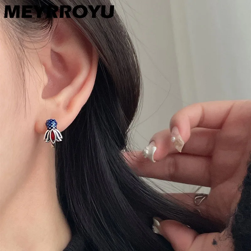 

MEYRROYU Sweet Cool Enamel Drip Glaze Goldfish Earrings For Women Girl Fashion New Jewelry Friend Gift Party pendientes mujer