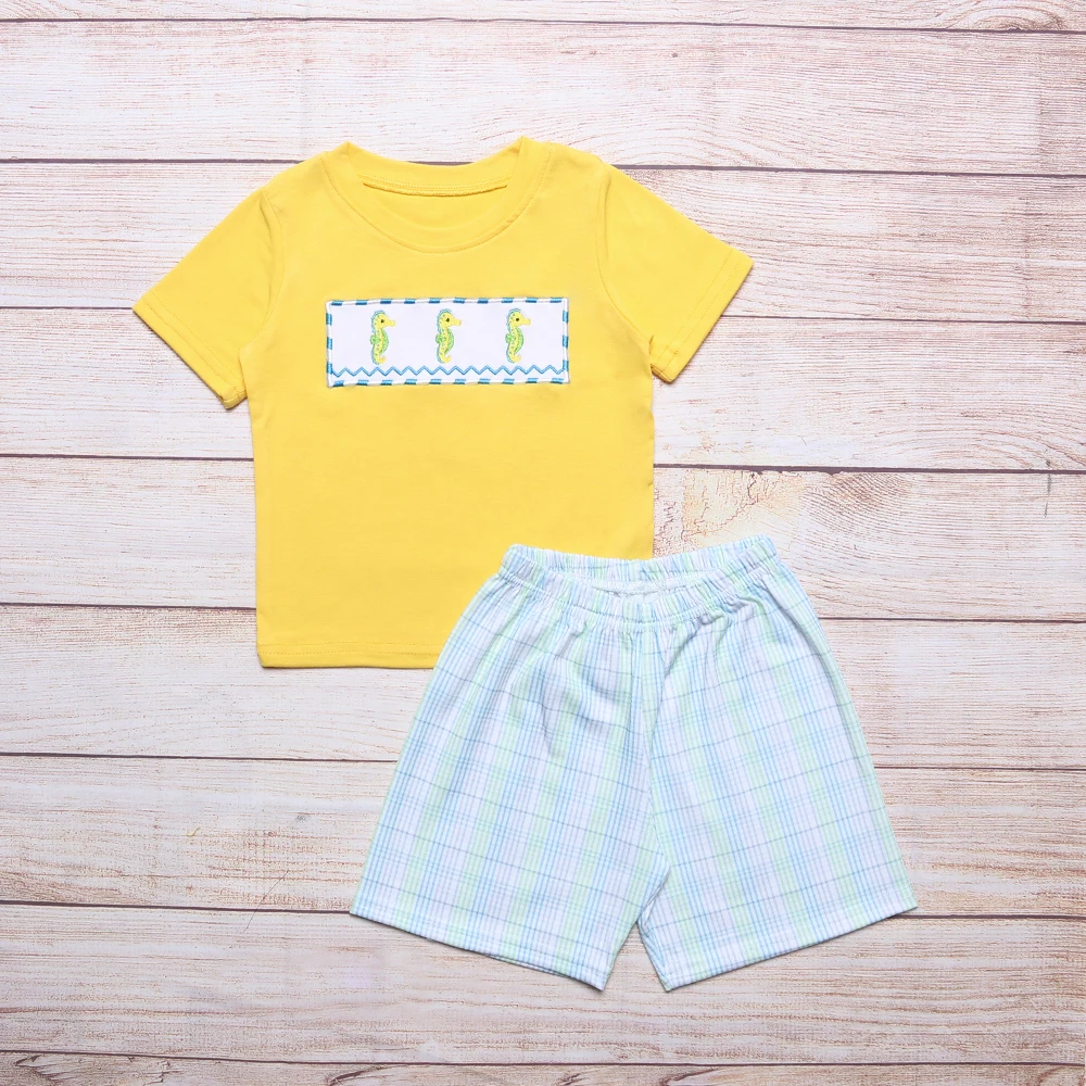 

2022 Fashionable Baby Pure Cotton Clothes Three Seahorses Embroidery Yellow Short Sleeve And Blue Stripe Shorts