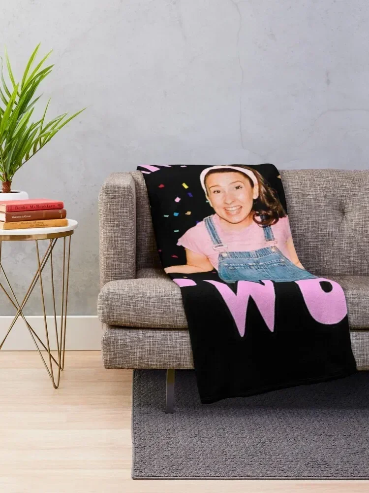 Мисс Рэйчел. Можете ли вы сказать два одеяла на день рождения мс Рэйчел