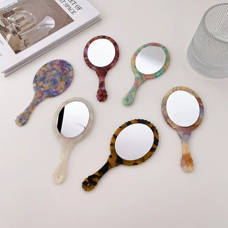 

Ornaments Japan And South Korea Fashion Retro Oval Wave Mirror Sweet Girl Portable Small Mirror Daily Makeup Small Mirror