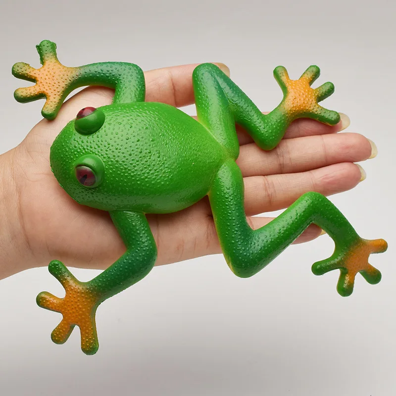 

Novelty Funny Toy Squishy Frog Toy Simulation Soft Stretchable Rubber Frog Model Spoof Vent Toys for Children Kids Adults Jokes