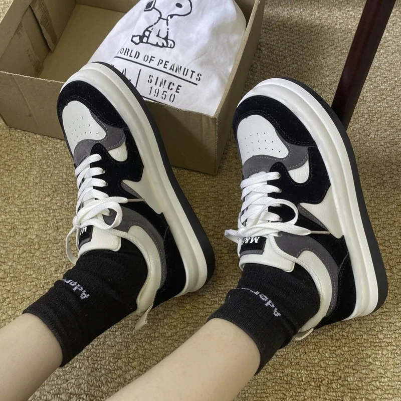 

HOUZHOU Platform Flat Korean Casual White Sports Shoes Women's Sneakers Spring 2022 Vulcanize Running Canvas Lolita Tenni Basket