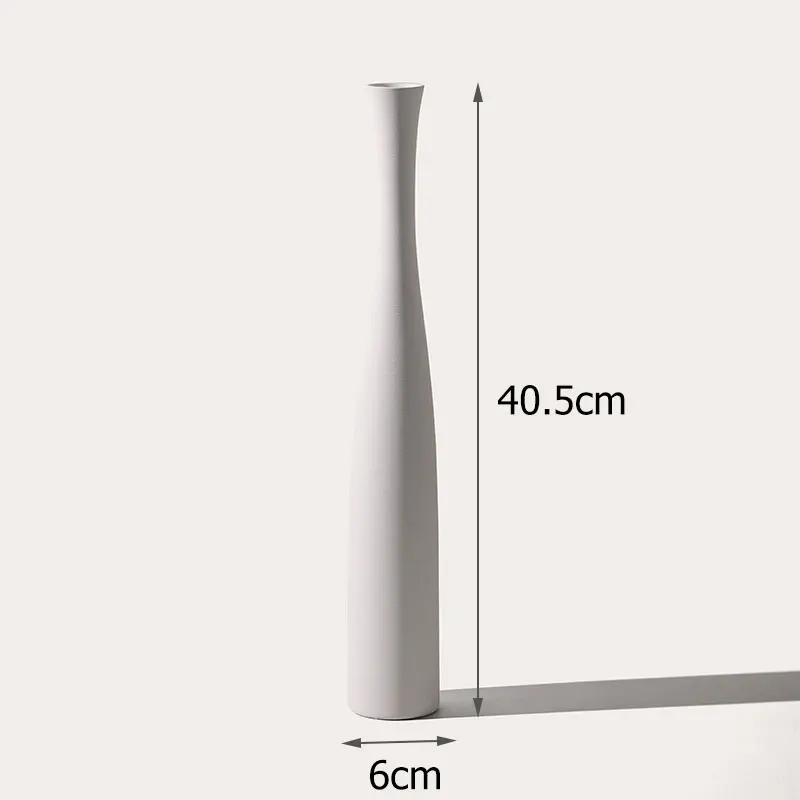 

Белая керамическая ваза