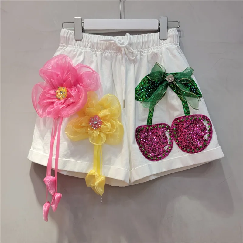 European Style 2023 Spring Summer New Jeans Design Sense Heavy Industry Beads Embroidered Sequins Flower Casual Shorts For Women