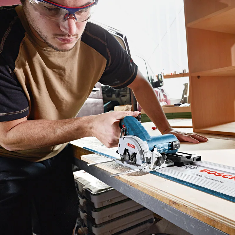 Электрическая циркулярная пила Bosch GKS 12V-LI многофункциональная аккумуляторная