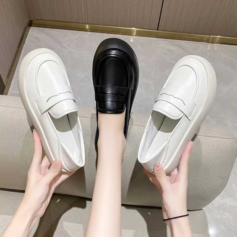 

White Sneakers Soft Casual Woman Shoe Female Footwear Clogs Platform Dress New Nurse Creepers Leisure Med Rome PU Microfiber Fab