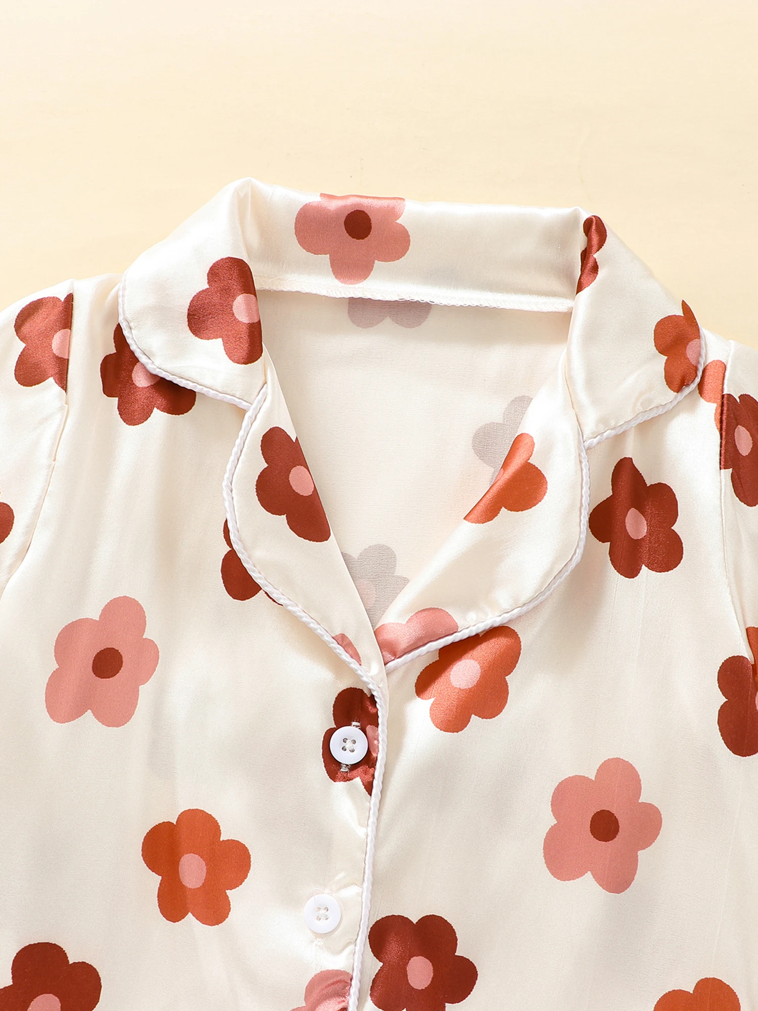 

Nokpsedcb Toddler Girl Cute Long Sleeve Button Down Pajamas Set Lounge Set Sleepwear Nightwear (C-Apricot 6-7 Years)