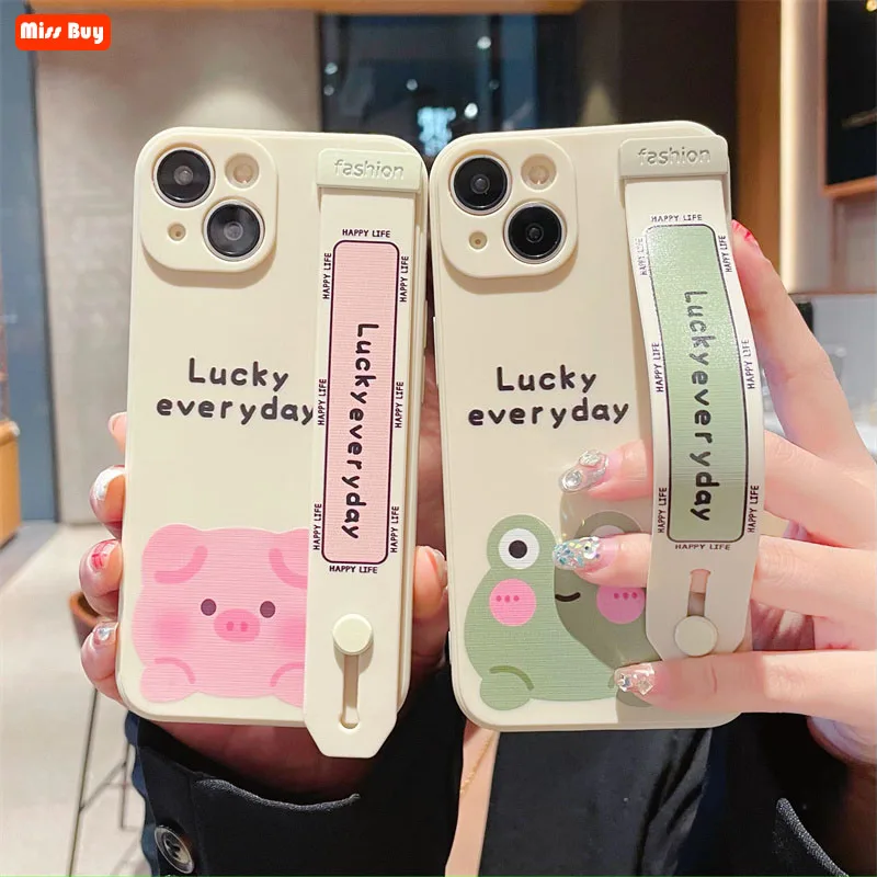 

Cartoom Cute Frog Pig Wrist Band Bracket Holder Soft Case for iPhone 14 13 12 11 Pro max 13 mini 6 6s 7 8 Plus X XR XS Max Cover