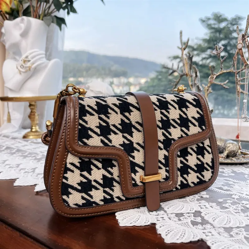 Advanced Retro Fashion Thousand Birds Saddle Bag Women's Bag 2023 New Single-shoulder Messenger Bag Designer Bag Gg Cc Sac