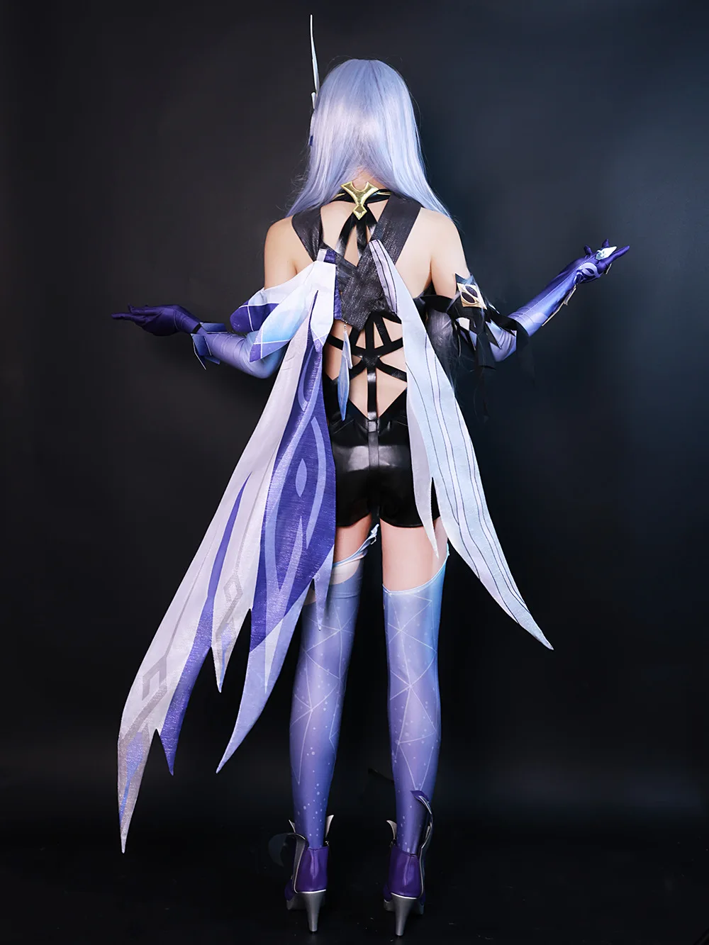 Костюм для косплея Тинк геншин взрослых Карнавальная форма парик аниме Хэллоуин