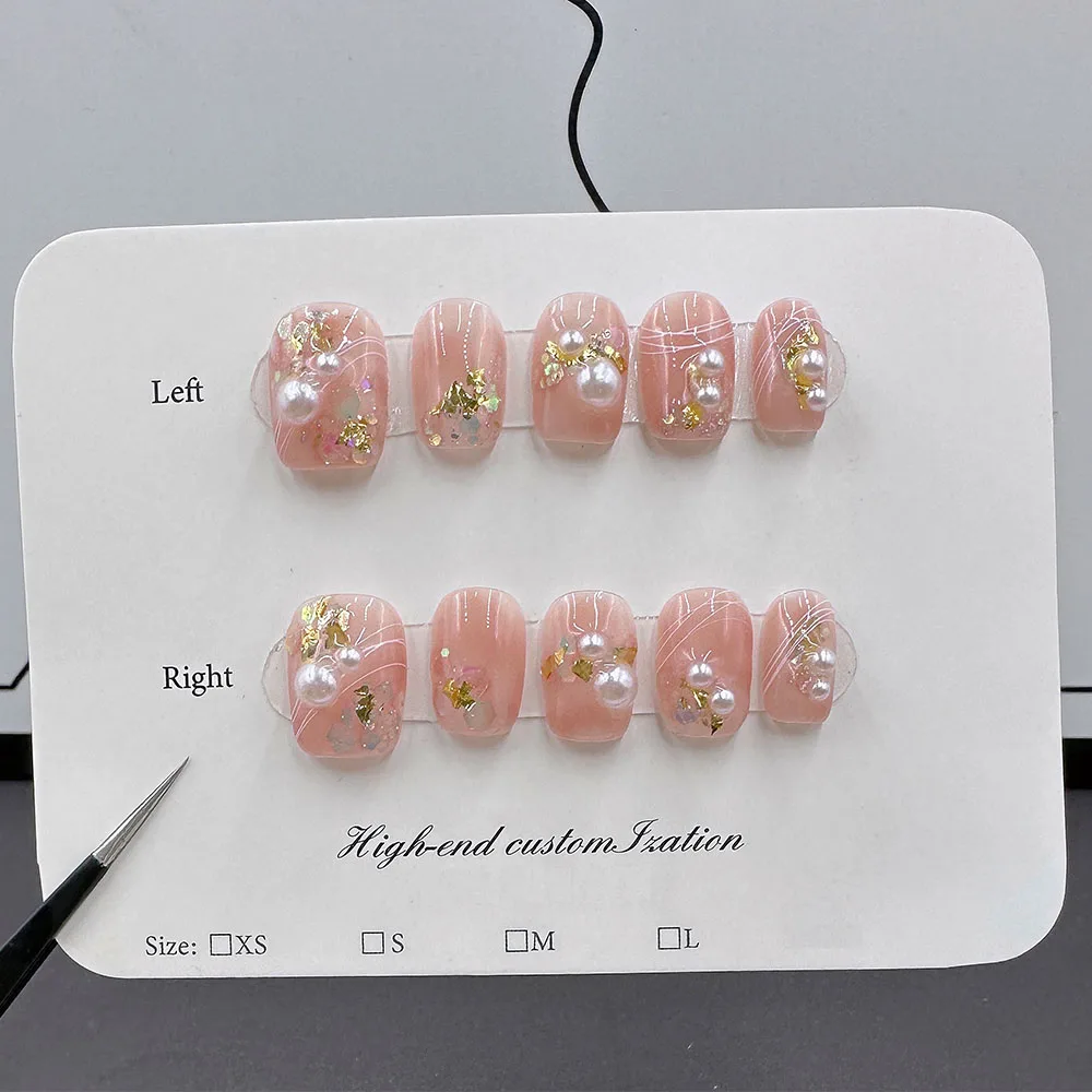 

Блестки из золотой фольги для наращивания ногтей