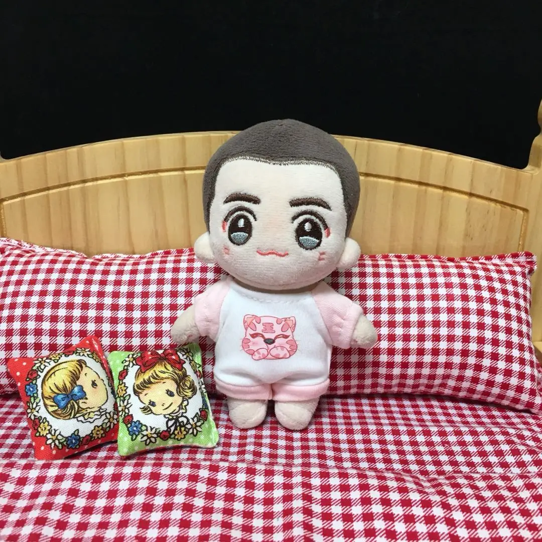 

Hand-made without dolls 10cm normal body cotton cute sleeves cotton romper star doll suitable for dolls
